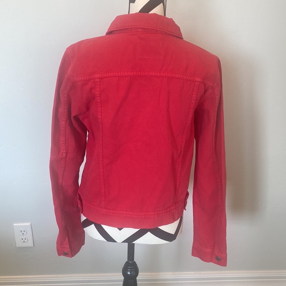 We The Free People Rumors Red Denim Jacket Size L NWT! color: strawberry fields - Picture 4 of 16